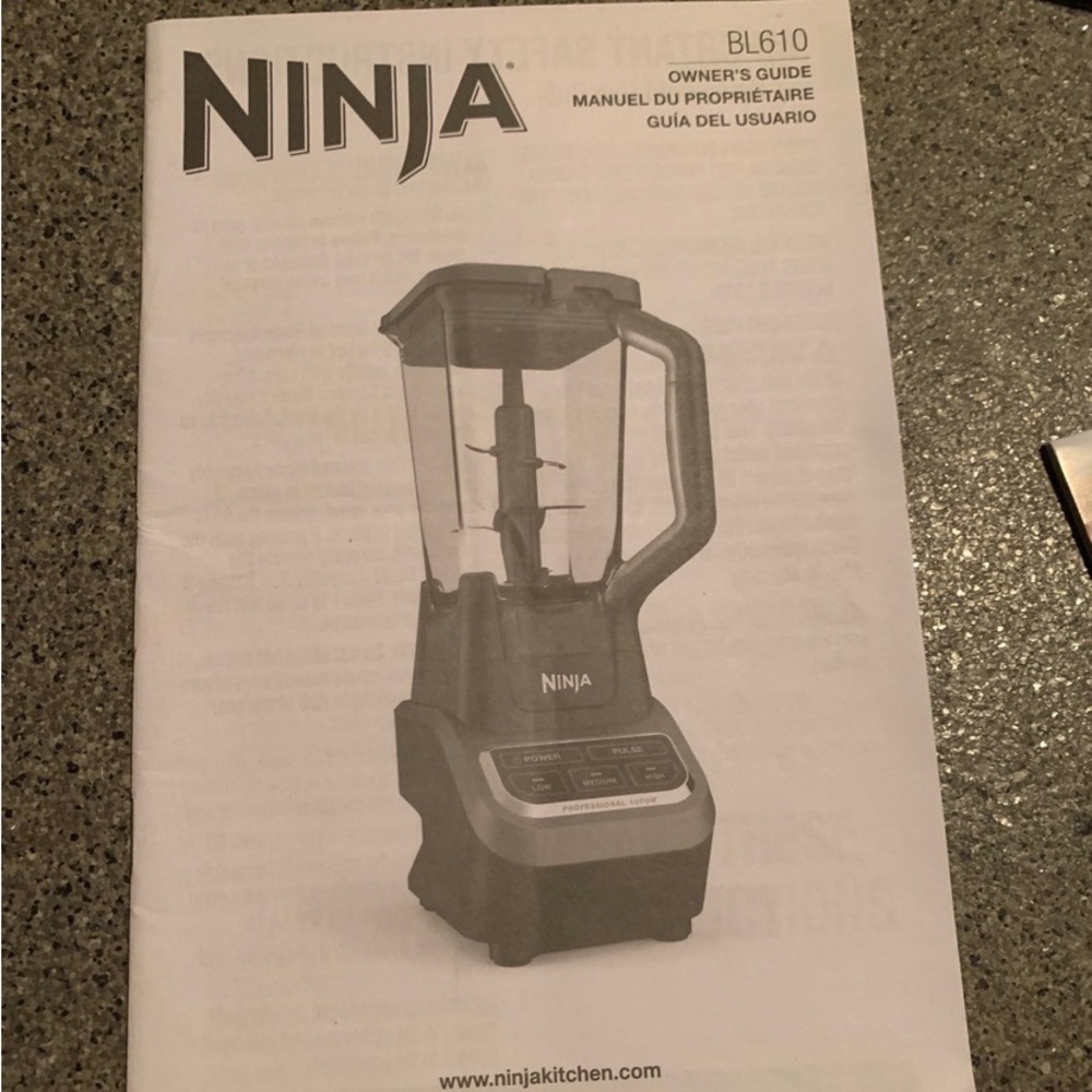 Ninja BL 610 Owner Guide - Blender 1000 Inspiration Guide Booklet.